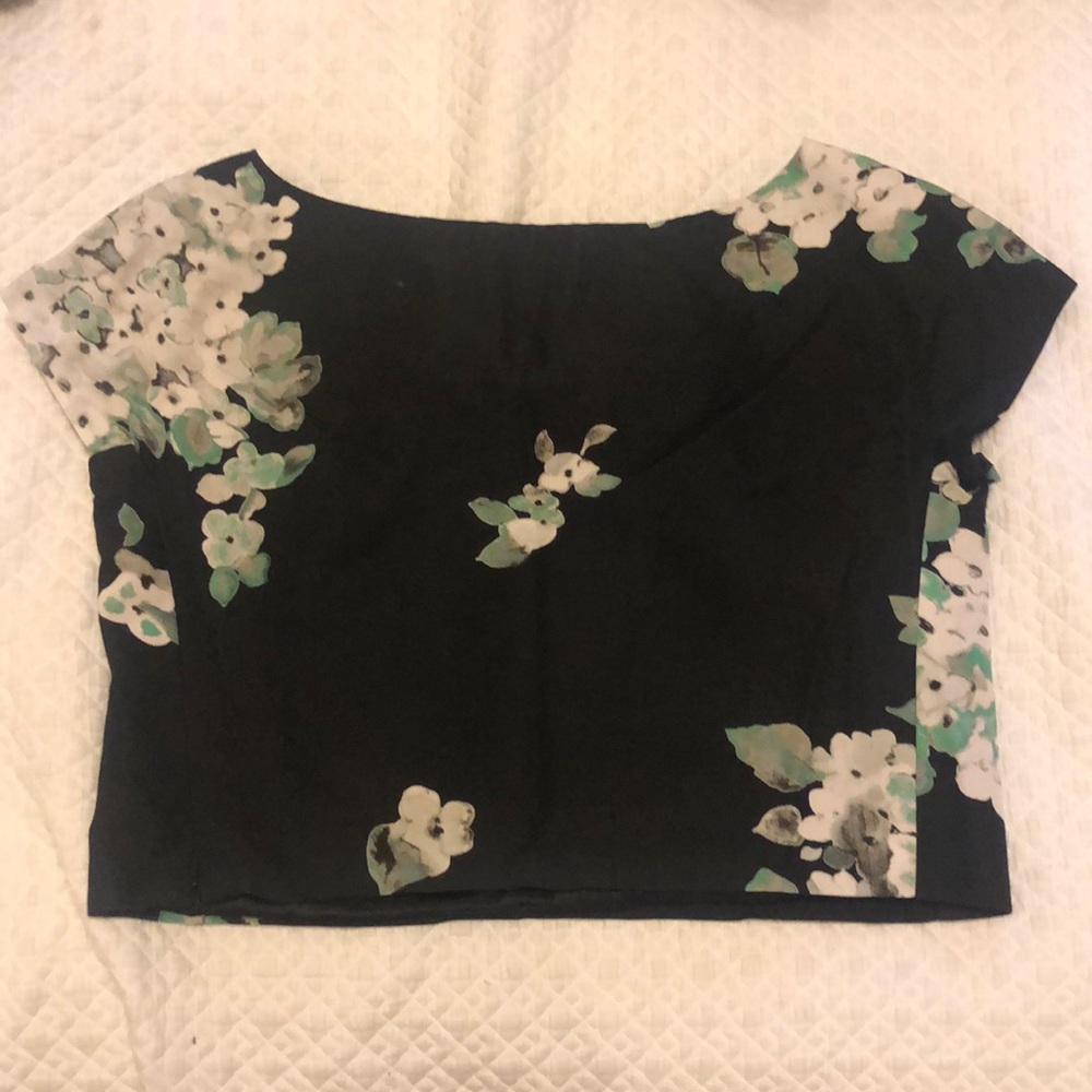Milly Floral Top - Picture 4 of 4